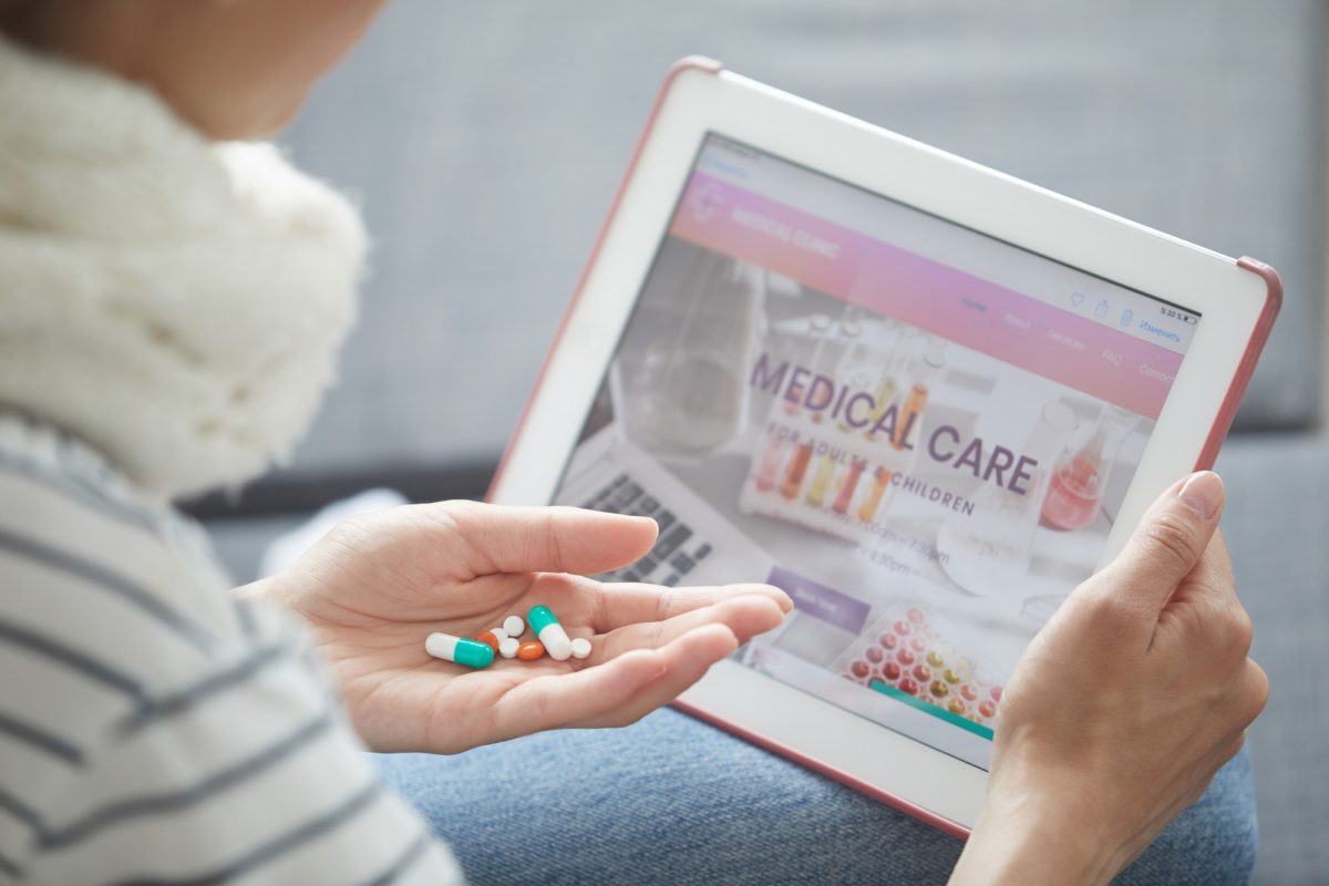 Can Online Therapists or Psychiatrists Prescribe Medication
